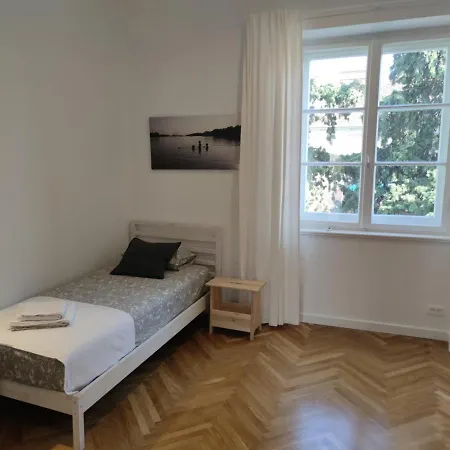 Apartamento Specious And Newly Decorated At Bacvice Split